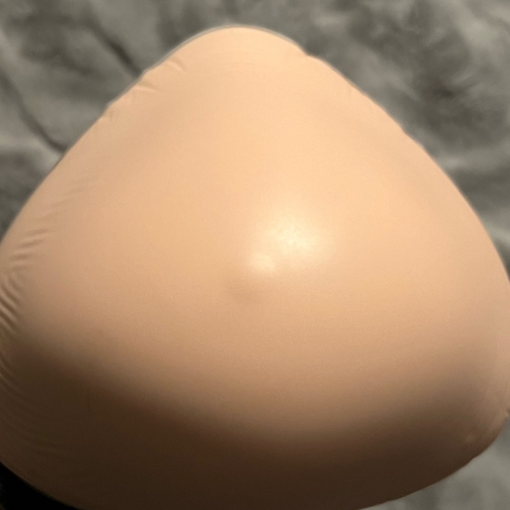 American Breast Care 10270 Flowable Back Breast Forms - size 9 (qty 2)